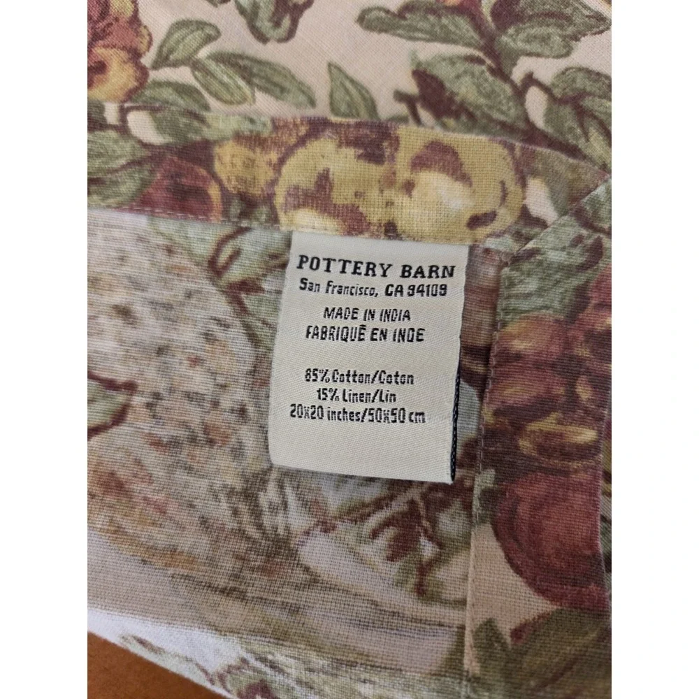 Potterybarn Giorgetta Cloth Napkins Set of 4 Cinnabar Foliage Pheasants Golds